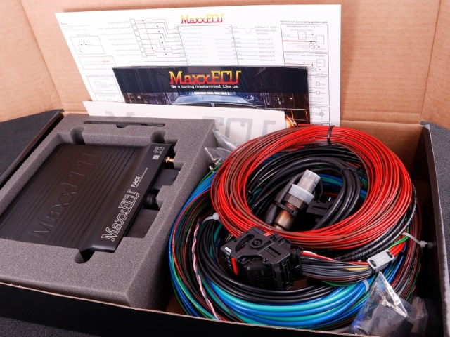 1786--maxxecu_race_premium--01